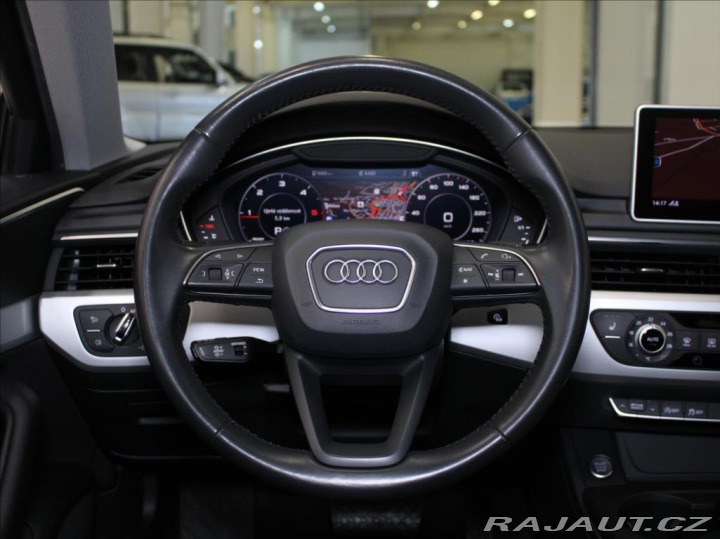 Audi A4 2,0 TDi 140kW 4x4 ACC 113 2017