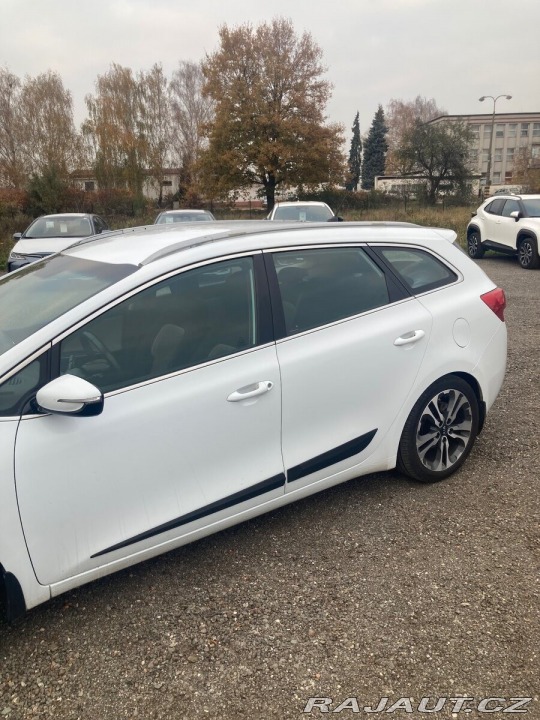 Kia Ceed 1,6 sw crdi 2013