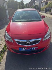 Opel Astra 1,4   Prodám 2012