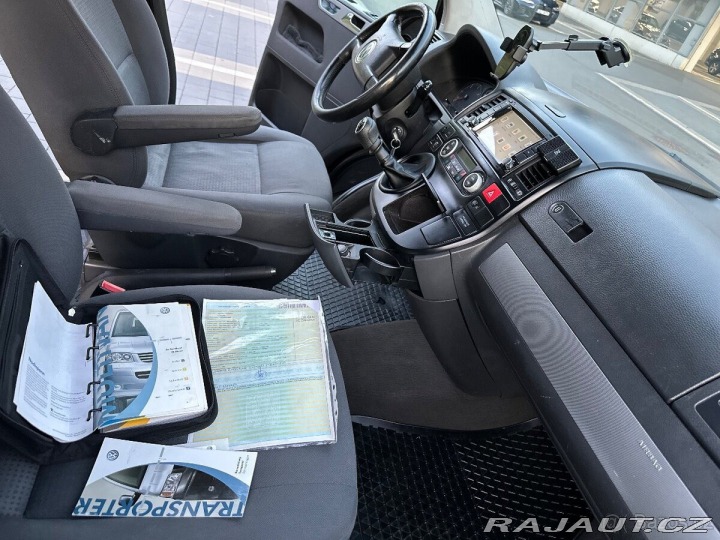 Volkswagen Multivan 2,5 96kw 2004 2004