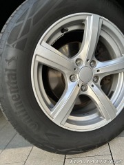 Volkswagen Multivan 2,5   96kw 2004 2004