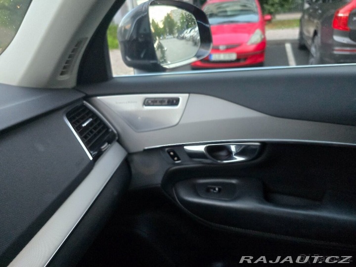 Volvo XC90 2,0 D5 AWD INSCRIPTION 1800