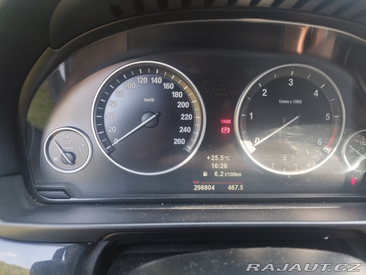 BMW 5  2012