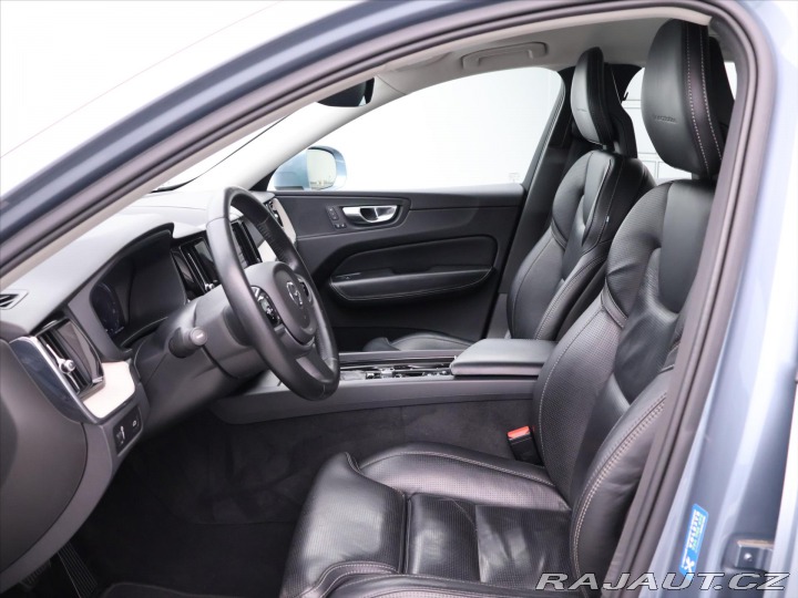 Volvo XC60 2,0 D5 173kW AWD Inscript 2018