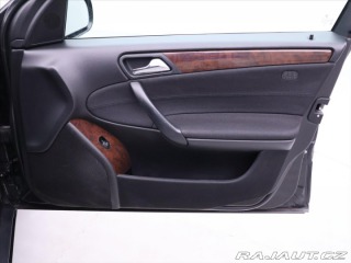 Mercedes-Benz C 1,8 180 105kW Aut. Elegan 2006