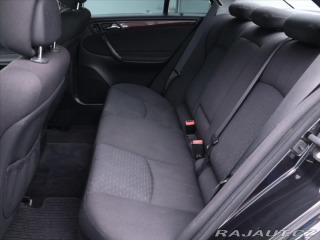 Mercedes-Benz C 1,8 180 105kW Aut. Elegan 2006