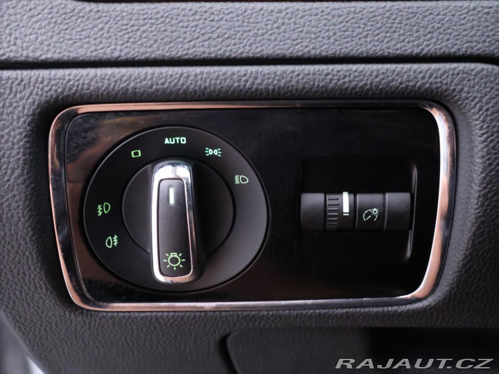 Škoda Superb 2,0 TDI DSG Elegance Kůže 2014