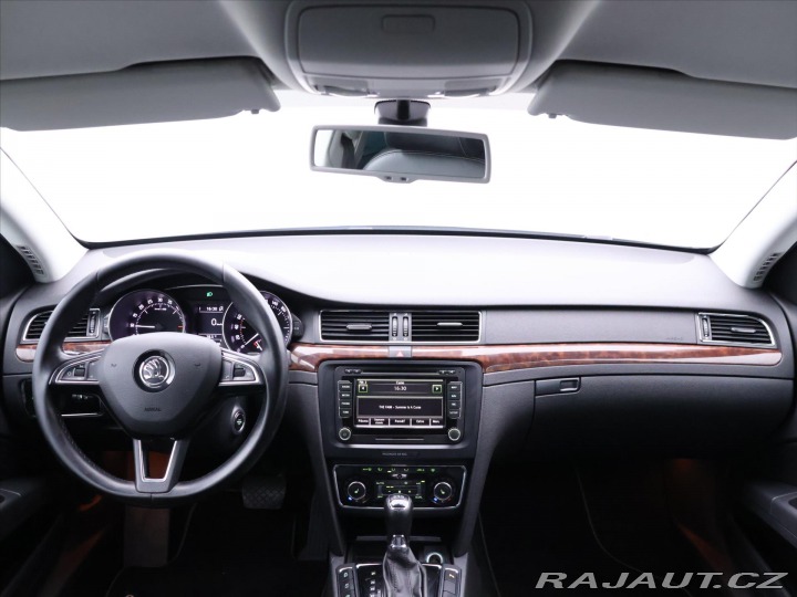 Škoda Superb 2,0 TDI DSG Elegance Kůže 2014
