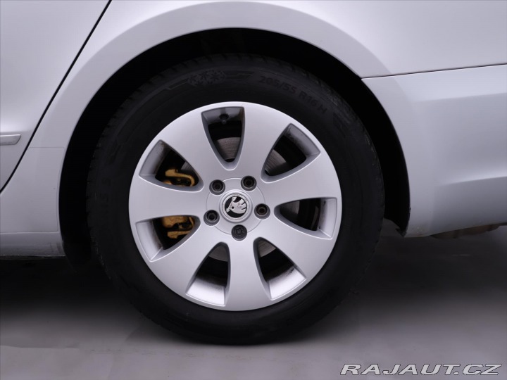 Škoda Superb 2,0 TDI DSG Elegance Kůže 2014