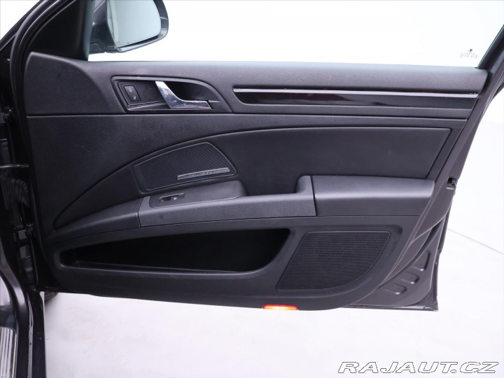 Škoda Superb 3,6 FSI 4x4 DSG CZ Elegan 2009