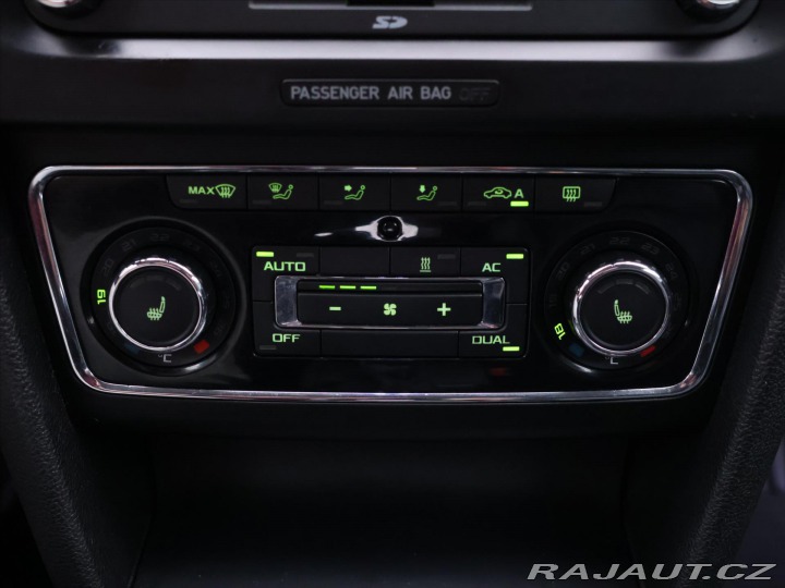 Škoda Superb 3,6 FSI 4x4 DSG CZ Elegan 2009