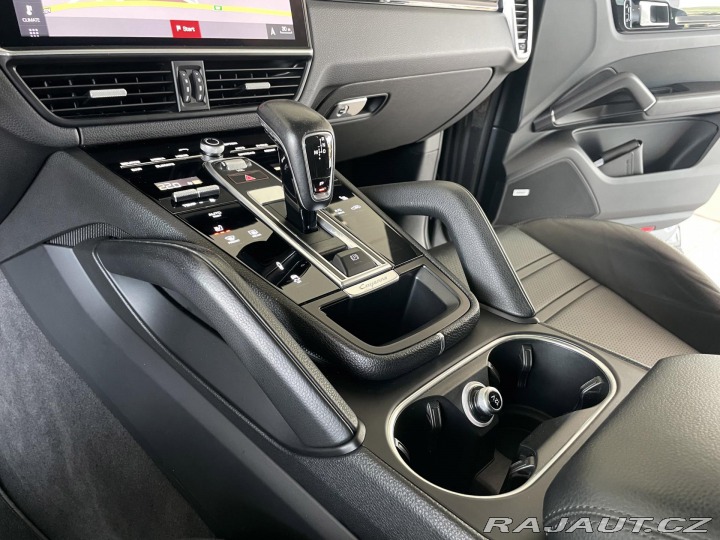 Porsche Cayenne Coupe*Chrono*Vzduch*Panor 2020