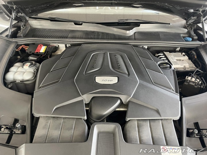Porsche Cayenne Coupe*Chrono*Vzduch*Panor 2020