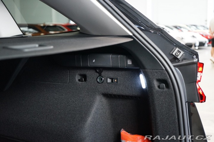 Škoda Kodiaq TDI*4X4*NEZ.TOP*TAŽNÉ*DCC 2025