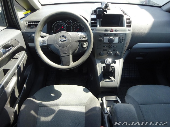 Opel Zafira 1.9CDTi 88kW KLIMA 2007