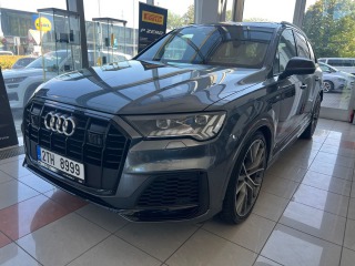 Audi Q7 S-line  50TDI Tažné