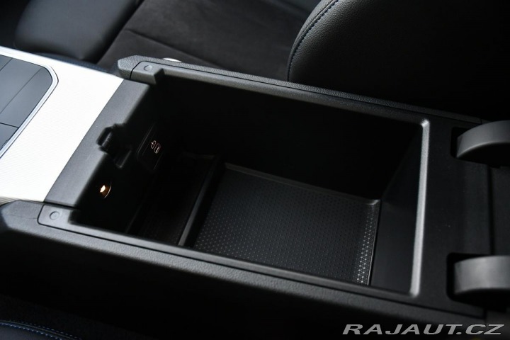 BMW 3 320D xDrive M-SPORT ČR 1. 2022