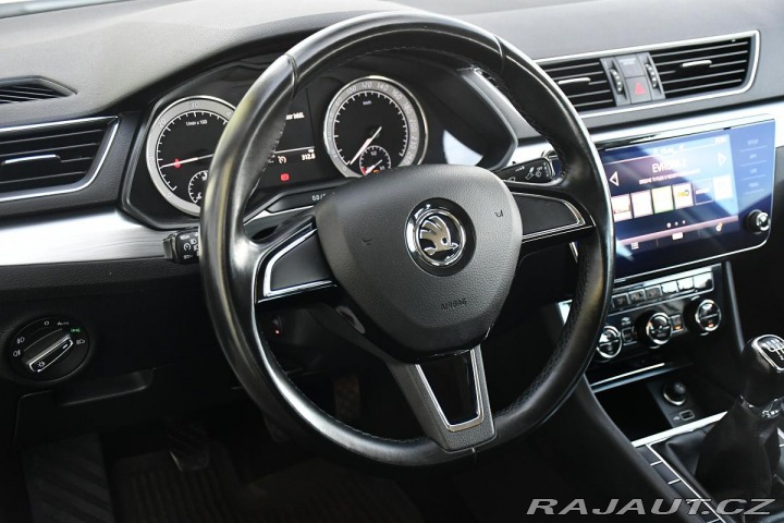 Škoda Superb 2,0TDi TAŽNÉ REZERVACE 2019