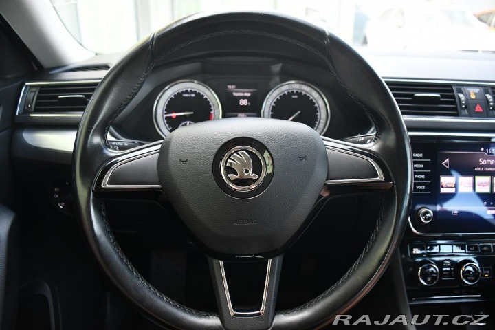 Škoda Superb 2,0TDi TAŽNÉ PRAV. SERVIS 2019