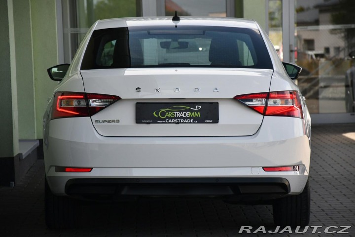 Škoda Superb 2,0TDi TAŽNÉ REZERVACE 2019