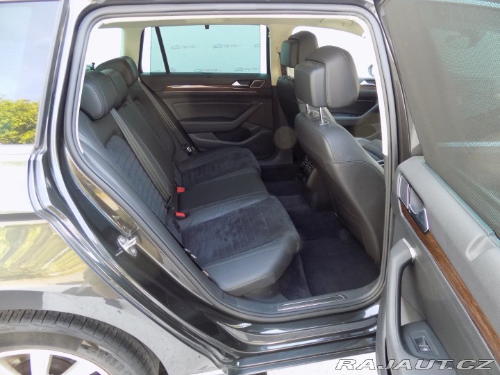 Volkswagen Passat 2.0TDI/Highline/NAVI/Led/ 2017