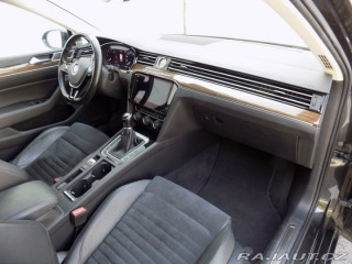 Volkswagen Passat 2.0TDI/Highline/NAVI/Led/ 2017