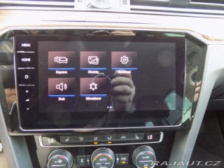 Volkswagen Passat 2.0TDI/Highline/NAVI/Led/ 2017