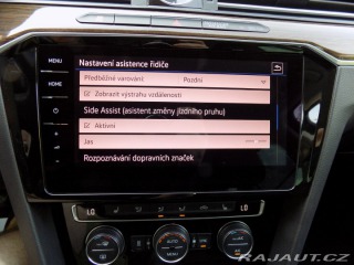 Volkswagen Passat 2.0TDI/Highline/NAVI/Led/ 2017