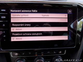 Volkswagen Passat 2.0TDI/Highline/NAVI/Led/ 2017
