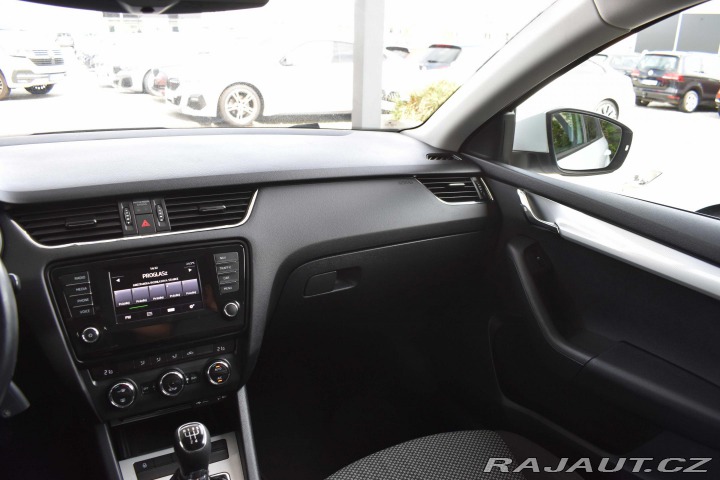 Škoda Octavia 1.6 TDI *REZERVACE* 2014