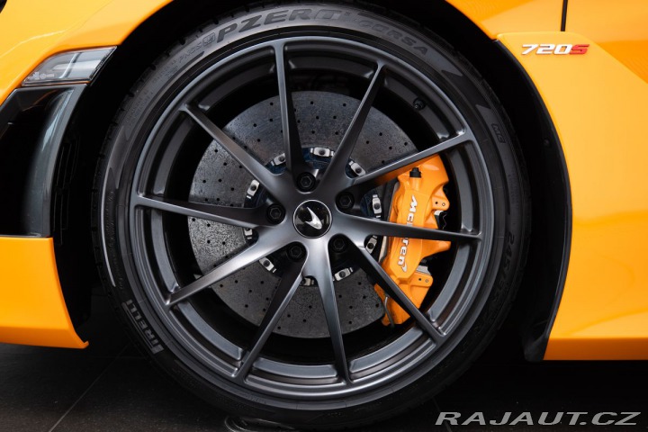 McLaren 720S Spider Performance NOVITE 1800