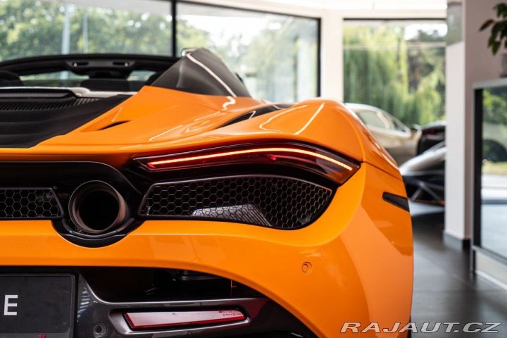 McLaren 720S Spider Performance NOVITE 1800