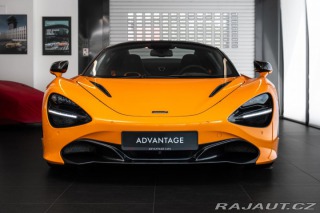 McLaren 720S Spider Performance NOVITE 2022