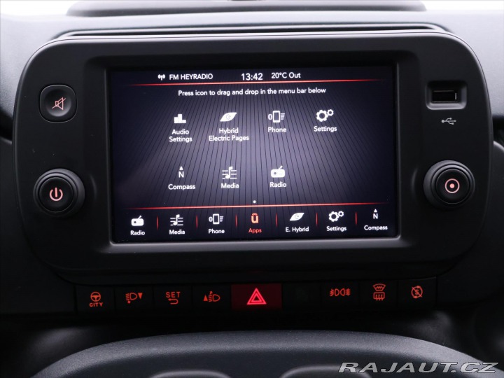 Fiat Panda 1,0 51kW BSG Cross CZ 1.M 2024