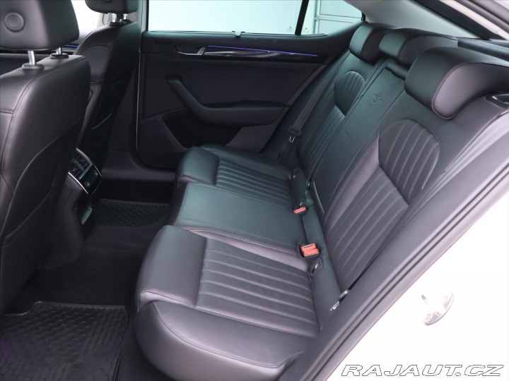 Škoda Superb 2,0 TSI 242kW DSG L&K 2016