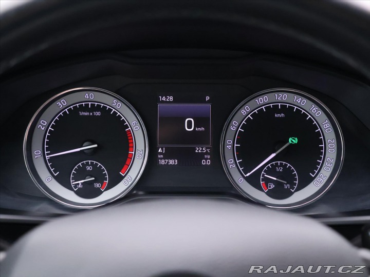 Škoda Superb 2,0 TSI 242kW DSG L&K 2016
