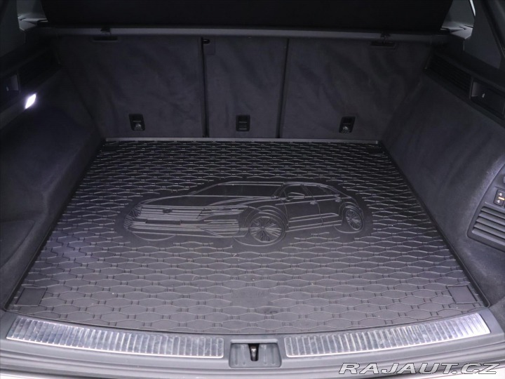 Volkswagen Touareg 3,0 TDI V6 210kW 4M CZ DP 2019
