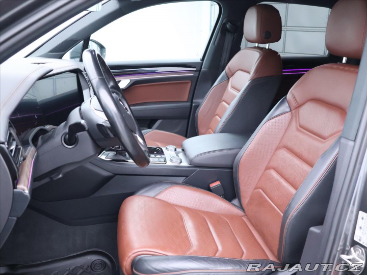 Volkswagen Touareg 3,0 TDI V6 210kW 4M CZ DP 2019