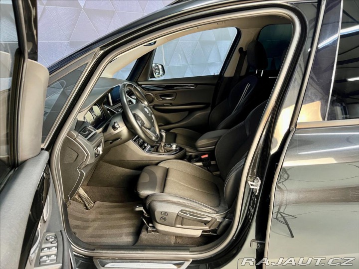BMW 2 216i GRAN TOURER SPORT-LI 2019