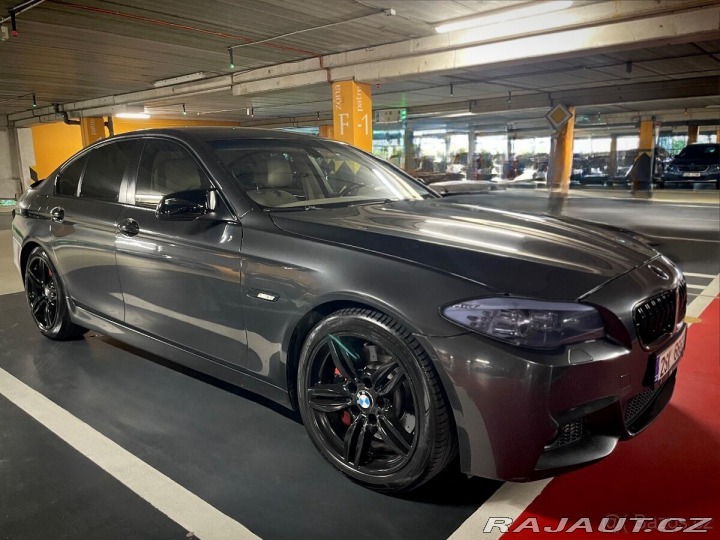 BMW 5 3,0   530 f10 2011