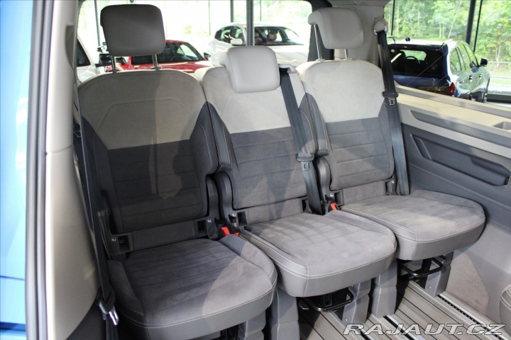 Volkswagen Multivan Style Long DSG ACC / NezT 2023