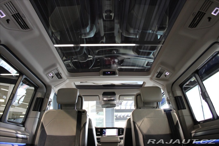 Volkswagen Multivan Style Long DSG ACC / NezT 2023