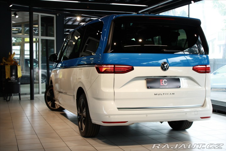 Volkswagen Multivan Style Long DSG ACC / NezT 2023