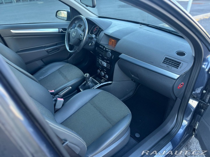 Opel Astra 1.8i 16v 103kw 2009