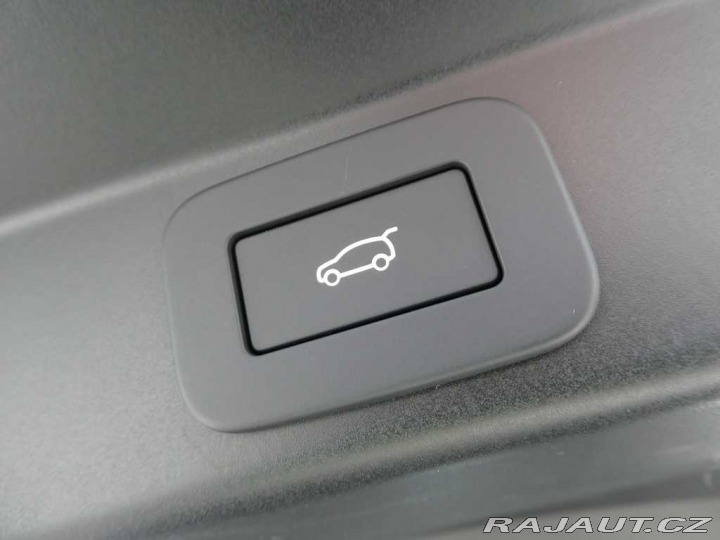 Land Rover Range Rover Sport Dynamic SE D250 2025