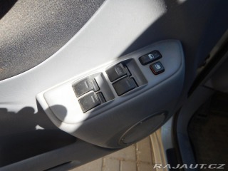 Toyota RAV4 2.0 VVTi 4x4, KLIMA 2001