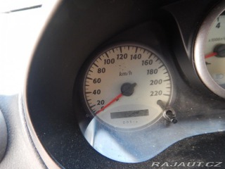 Toyota RAV4 2.0 VVTi 4x4, KLIMA 2001