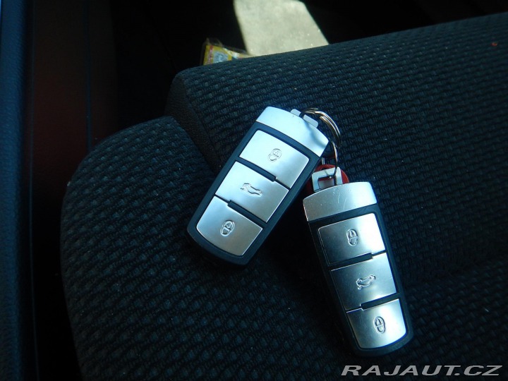 Volkswagen Passat 2.0 TDi 103 kw 2010