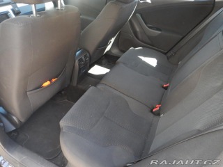 Volkswagen Passat 2.0 TDi 103 kw 2010