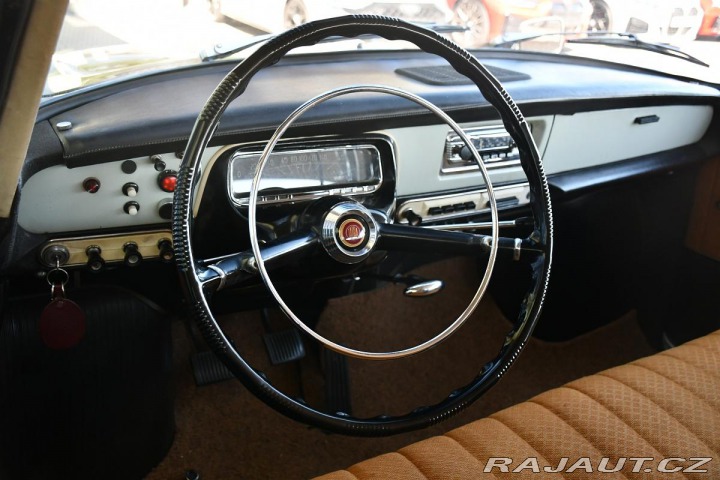 Tatra T603 PĚKNÝ STAV 1975